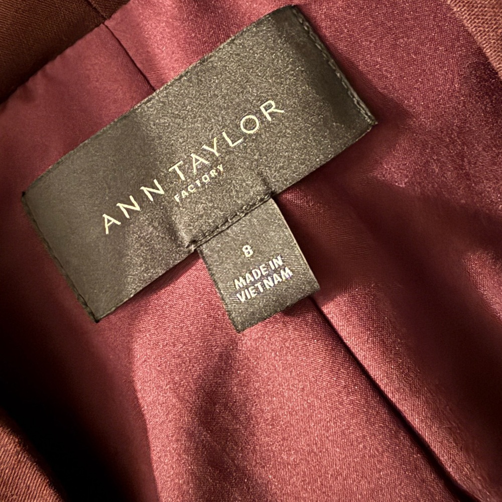 Ann Taylor Burgundy One Button Blazer - Picture 8 of 9